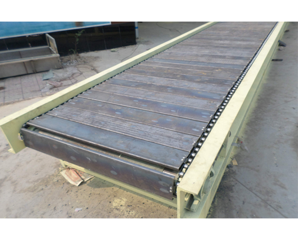 鏈板輸送機(jī)